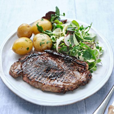 Steak with Mustard, Garlic and Thyme